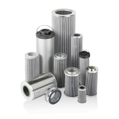 Mehrere zylindrische Filterelemente in Silber und Schwarz